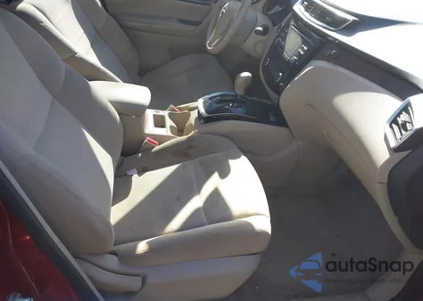 2015 Nissan Rogue Sv z USA, uszkodzony, nr VIN KNMAT2MTXFP508424